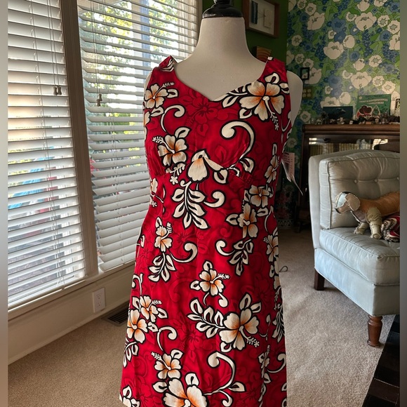 Hilo Hattie NWT Aloha Hawaiian Floral Sleeveless Sundress - Picture 5 of 5